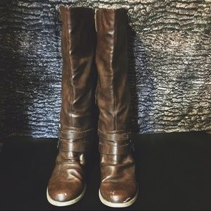 Taupe Carlos by Carlos Santana Hanna 2 Boots, 8.5